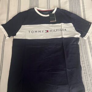 Tommy Hilfiger shirt small size men